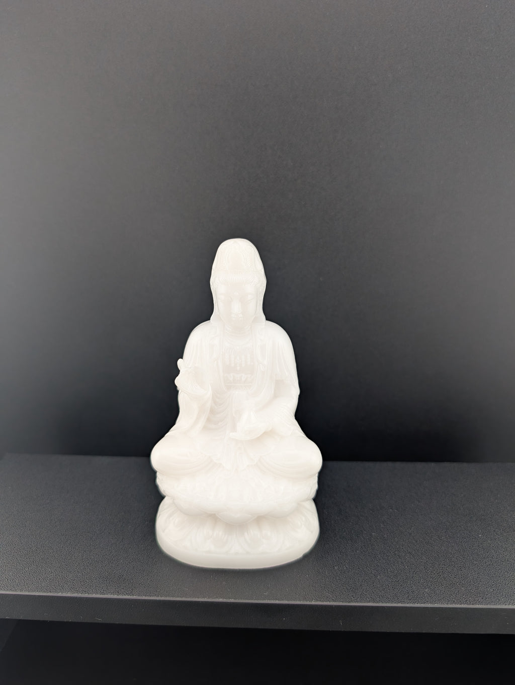 weiße Jade Buddha