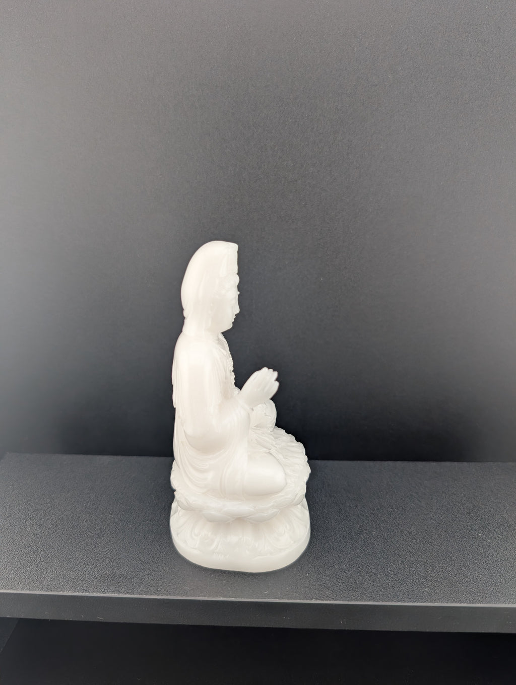 weiße Jade Buddha