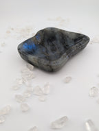 Labradorit Schale