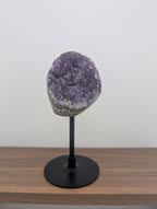 Amethyst auf Ständer