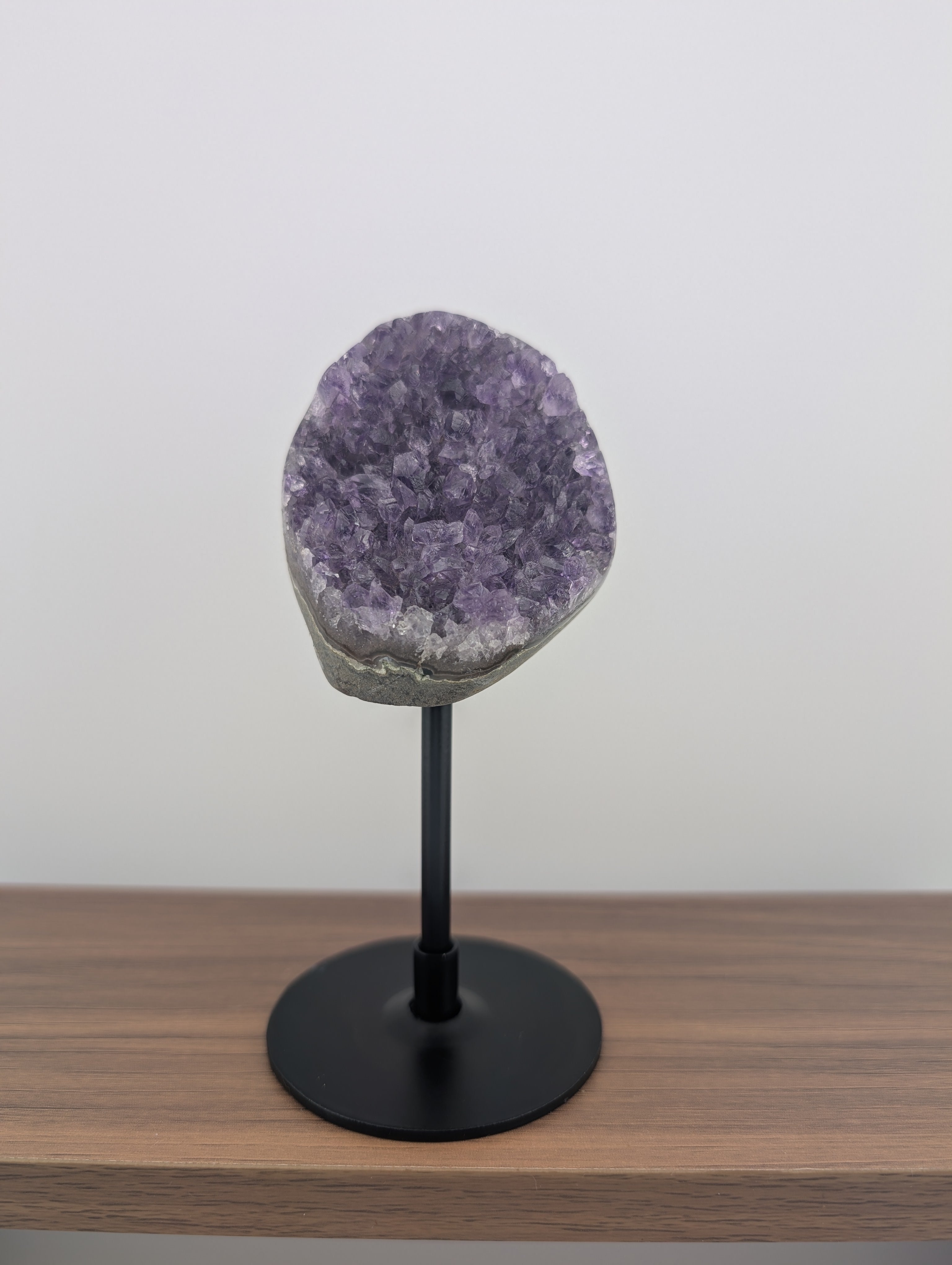 Amethyst auf Ständer