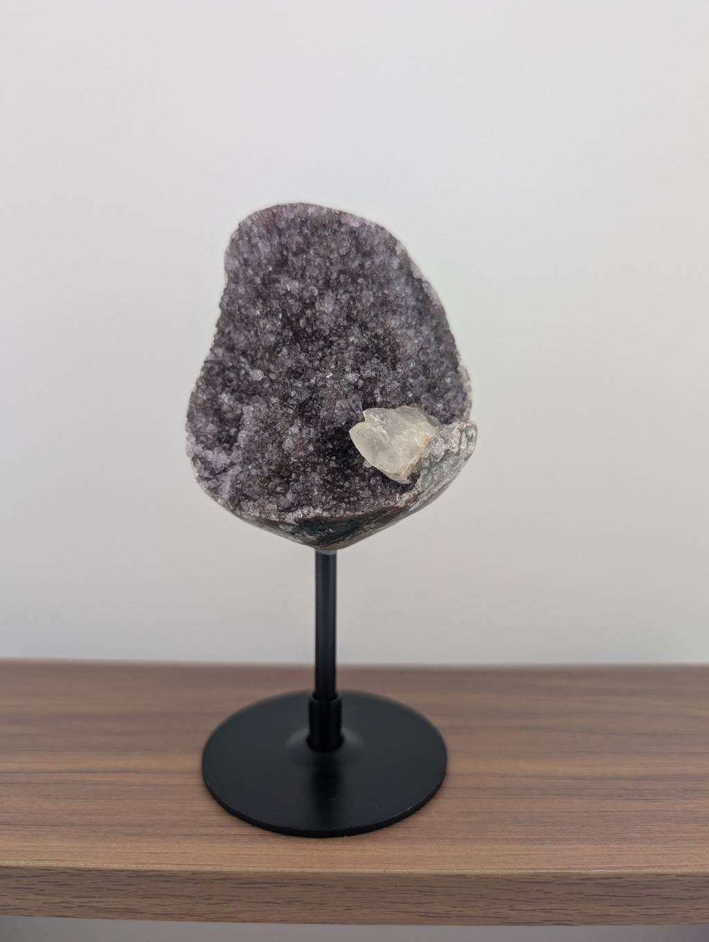 Amethyst auf Ständer